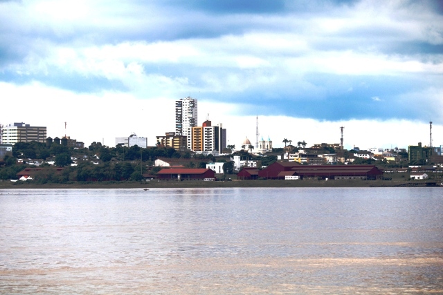 Rio Madeira em Porto Velho – Rondônia  – Brasil