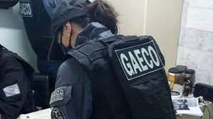 Gaeco-MP do Rio de Janeiro prendeu cinco pessoas entre elas dois PMs e um policial civil.