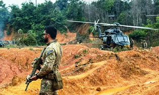 Funai, Polícia Federal e Ibama combatem garimpo ilegal no Vale do Javari.