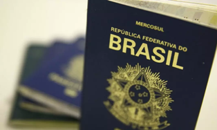 Embaixada diz que governo dos EUA só reconhece apenas dois sexos, “imutáveis”.