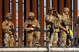 Exército dos EUA cria nova zona militar ao longo da fronteira com o México.