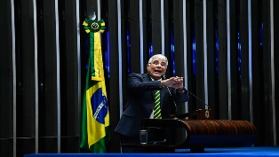 Senador Girão defende proibição de Bets e diz que Supremo não deve interferir na CBF.