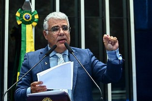 Senador Girão quer CPI para investigar denúncia de venda de sentenças em Tribunais.