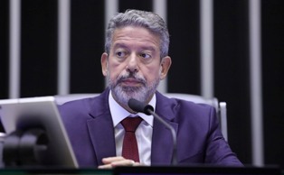 Arthur Lira pode rever alíquotas de Imposto de Renda para os mais ricos.