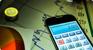 Péssimo! Agência Fitch mantém nota baixa da dívida brasileira e não prevê mudanças.