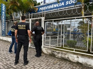 Polícia Federal cumpre em Sergipe Mandados contra suspeitos de fraude no INSS.