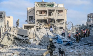 Israel ataca prisão em Teerã e Irã responde com a 21ª onda de mísseis balísticos.