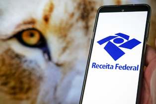 Governo taxador diz: Imposto para super-ricos resultaria em justiça social.