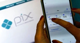 Atenção: Bancos passam a oferecer Pix Automático a partir de hoje!