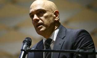 EUA revogam visto de Moraes, familiares e vários aliados no STF.
