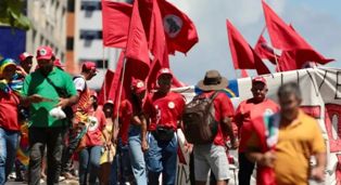 MST invade Superintendência do Incra em São Paulo.
