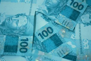 Novo Salário mínimo passou a valer R$ 1.804 em São Paulo.