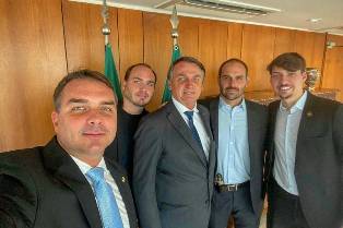 Familiares podem visitar Bolsonaro sem pedir autorização pra ninguém.