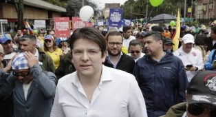 Vítima de emboscada, Morreu hoje Miguel Uribe pré-candidato à presidência da Colômbia