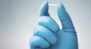 Planos de saúde terão de oferecer implante contraceptivo hormonal.