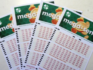 Mega-Sena sorteia nesta quinta Prêmio acumulado em R$ 7,5 milhões!