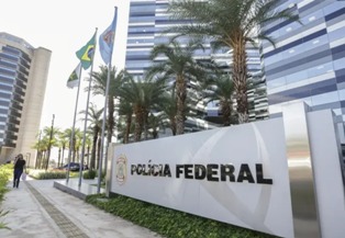 Polícia Federal pede inclusão de foragidos de ação contra PCC na Lista Vermelha da Interpol.