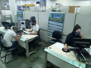 Ji-Paraná amplia geração de empregos e lidera oferta de vagas em Rondônia.