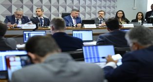 CPMI ouvirá empresário investigado na Operação Sem Desconto.