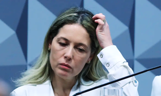 Mulher de ex-procurador-geral do INSS fica em silêncio na CPMI.