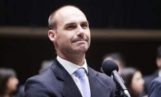 Relator vota para arquivar Processo de cassação de Eduardo Bolsonaro.