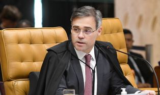 Ministro André Mendonça bloqueou valores ligados ao Sindinapi com soma R$ 389 milhões!