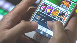 Luiz Fux suspende bloqueio de Bets para beneficiários dePprogramas Sociais.