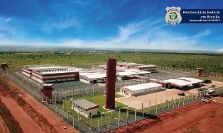 No presídio em Brasília, TH Joias cumpre regime diferenciado.