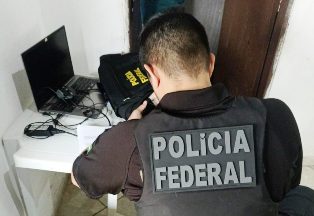 Polícia Federal faz operação contra roubo de computadores da Caixa Econômica Federal.