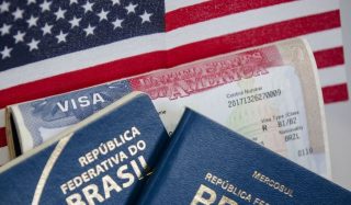 Suspensão da emissão de vistos dos EUA não afeta turistas.