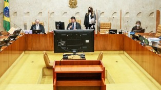 STF formou maioria em punir Caixa Dois como improbidade administrativa.