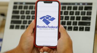 Receita Federal paga hoje Lote da malha fina do Imposto de Renda de Fevereiro.