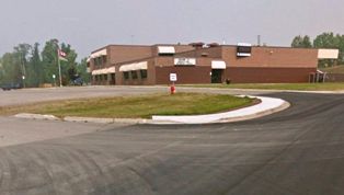 Ataque a tiros em Escola no Canadá deixa 10 mortos!