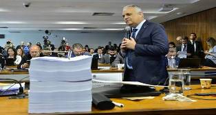 Relatório da CPMI do INSS pede Indiciamento de 216 pessoas.