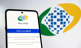 Polícia Federal prendeu foragido suspeito de desvios no INSS.
