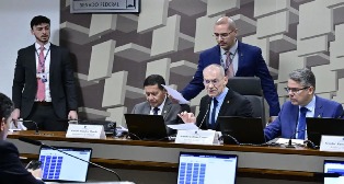 CPI do Crime Organizado mira braço do PCC na Faria Lima e “A Turma” do Master.
