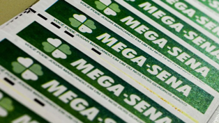 Mega-Sena acumulou e Prêmio principal vai para R$ 20 milhões!
