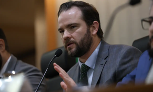 Ministério da Fazenda pede que Receita Federal automatize declaração anual do Imposto de Renda.