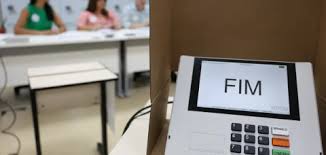 Eleitor tem um mês para regularizar pendências e ficar apto a votar.