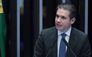 Lula contra o povo: “Espero que o veto ao Projeto da Dosimetria seja derrubado”, afirma Motta.