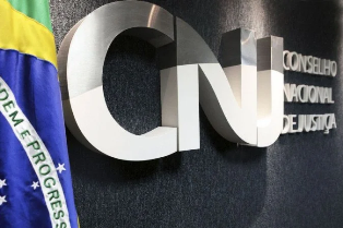 Confira penduricalhos cortados e mantidos após decisão do Supremo. Só absurdos.