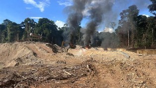 Garimpos ilegais no Amapá e Pará são alvos de Operação da Polícia Federal.