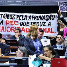 CCJ da Câmara retoma nesta terça debate sobre redução da maioridade penal.