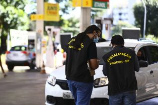 Câmara deve votar na nesta semana Projetos para conter alta dos combustíveis.