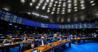 Senado aprova destinação de recursos do Funpen à capacitação de servidores penais.