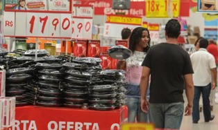 Mercado financeiro elevou previsão da Inflação para 5,11% este ano.