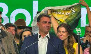 Partido Liberal oficializa Candidatura de Flávio Bolsonaro à Presidência.