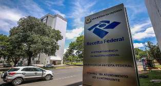 Receita Federal adia Cronograma de destaque de impostos da Reforma Tributária.
