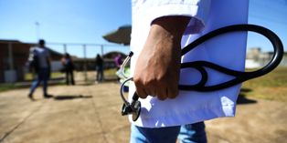 Revalida 2026/1: divulgado resultado final da primeira etapa do Exame.