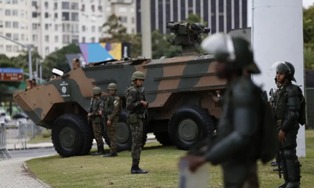 TSE aprovou envio de tropas federais para cinco Estados.